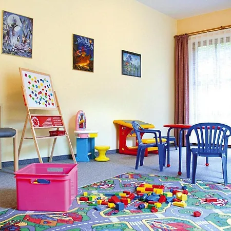 Schoenbrunn In Apartment